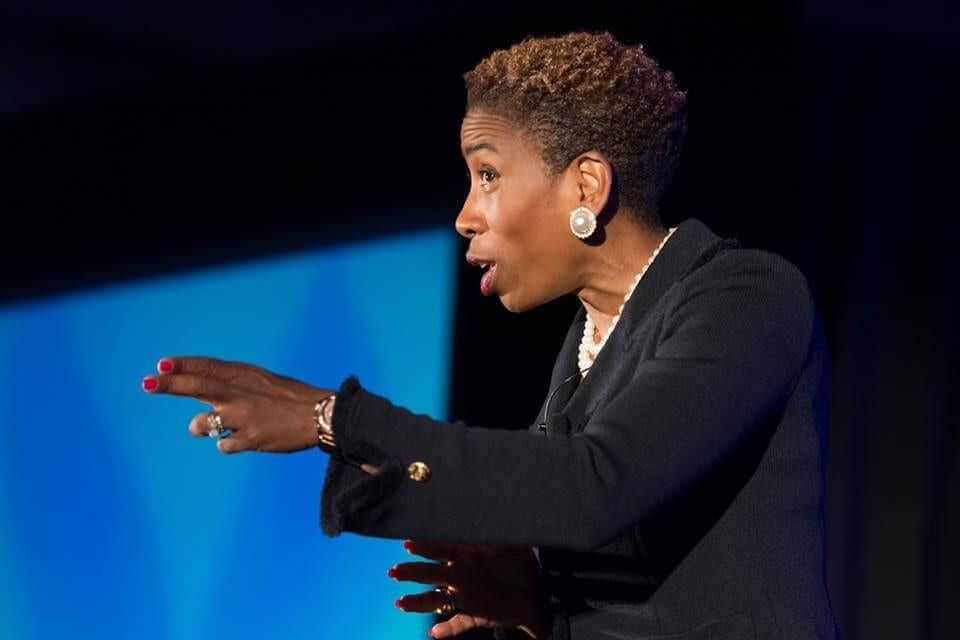 Photo of Carla Harris