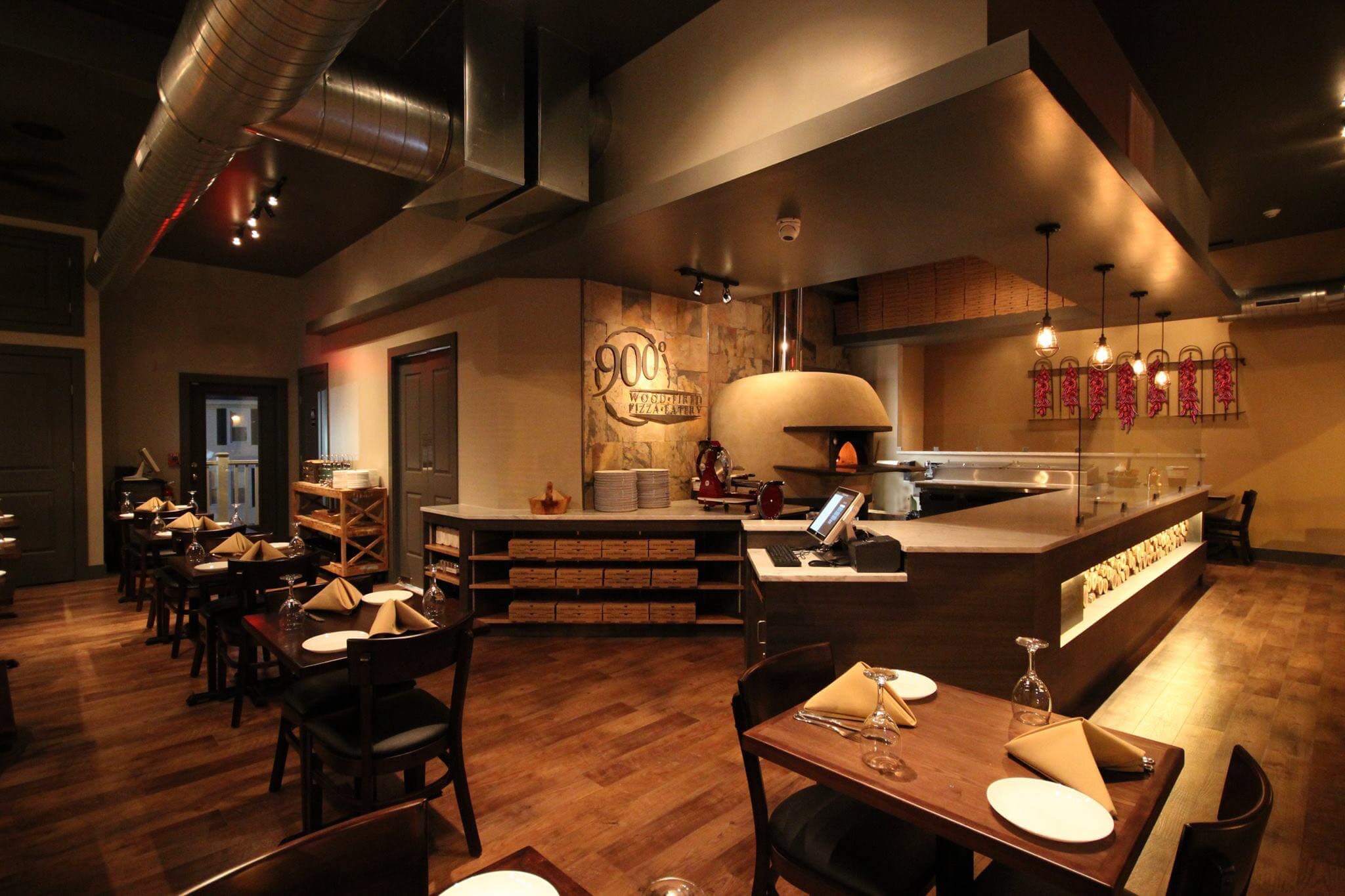 Interior of 900 Degrees Pizza