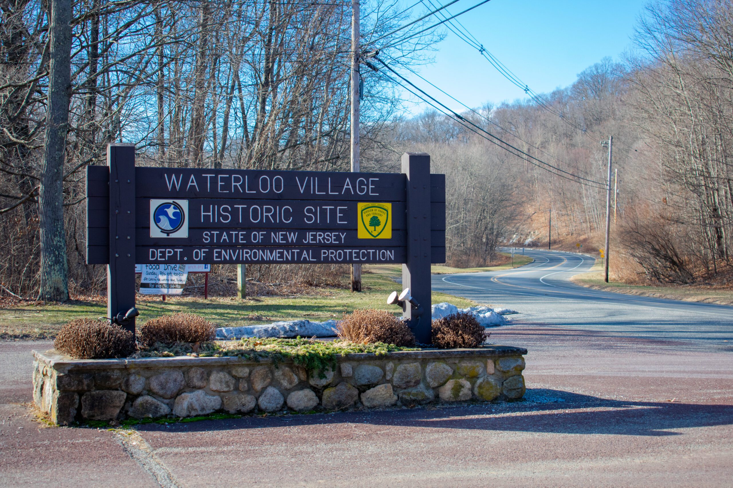 Waterloo Village Sign