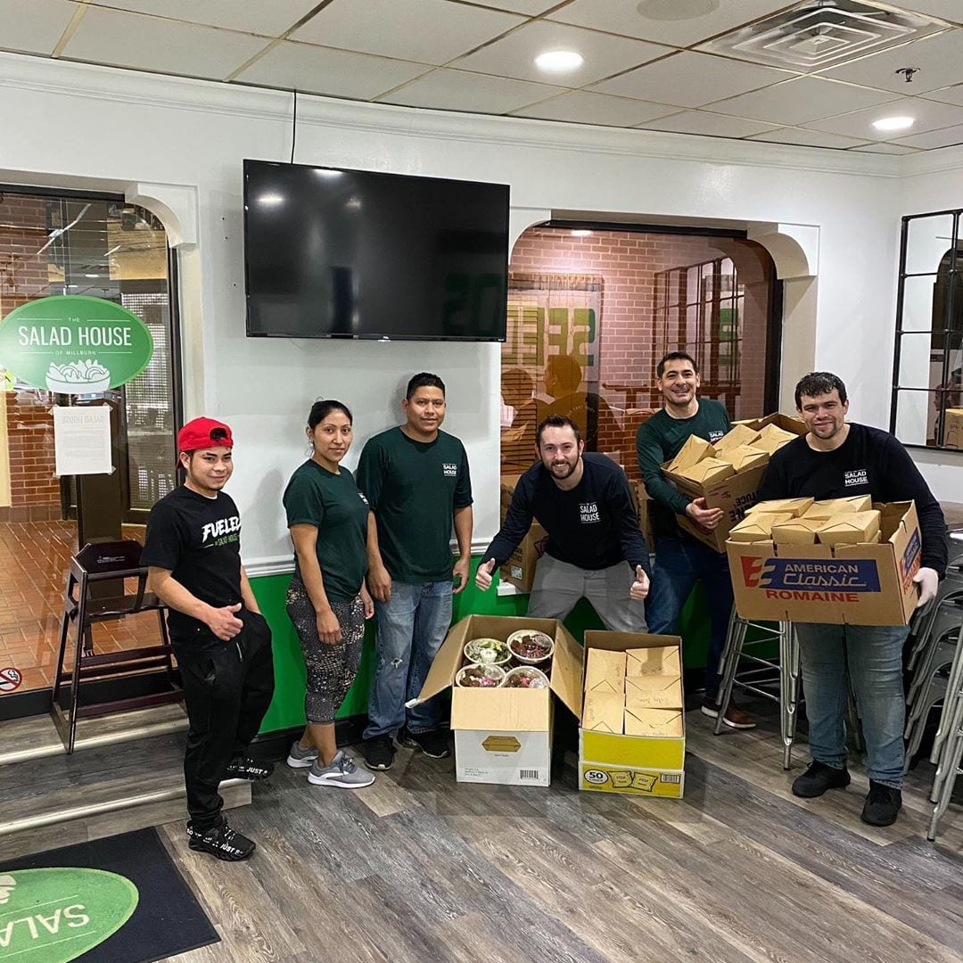 The Salad House Restaurant Giving Back though meal donation