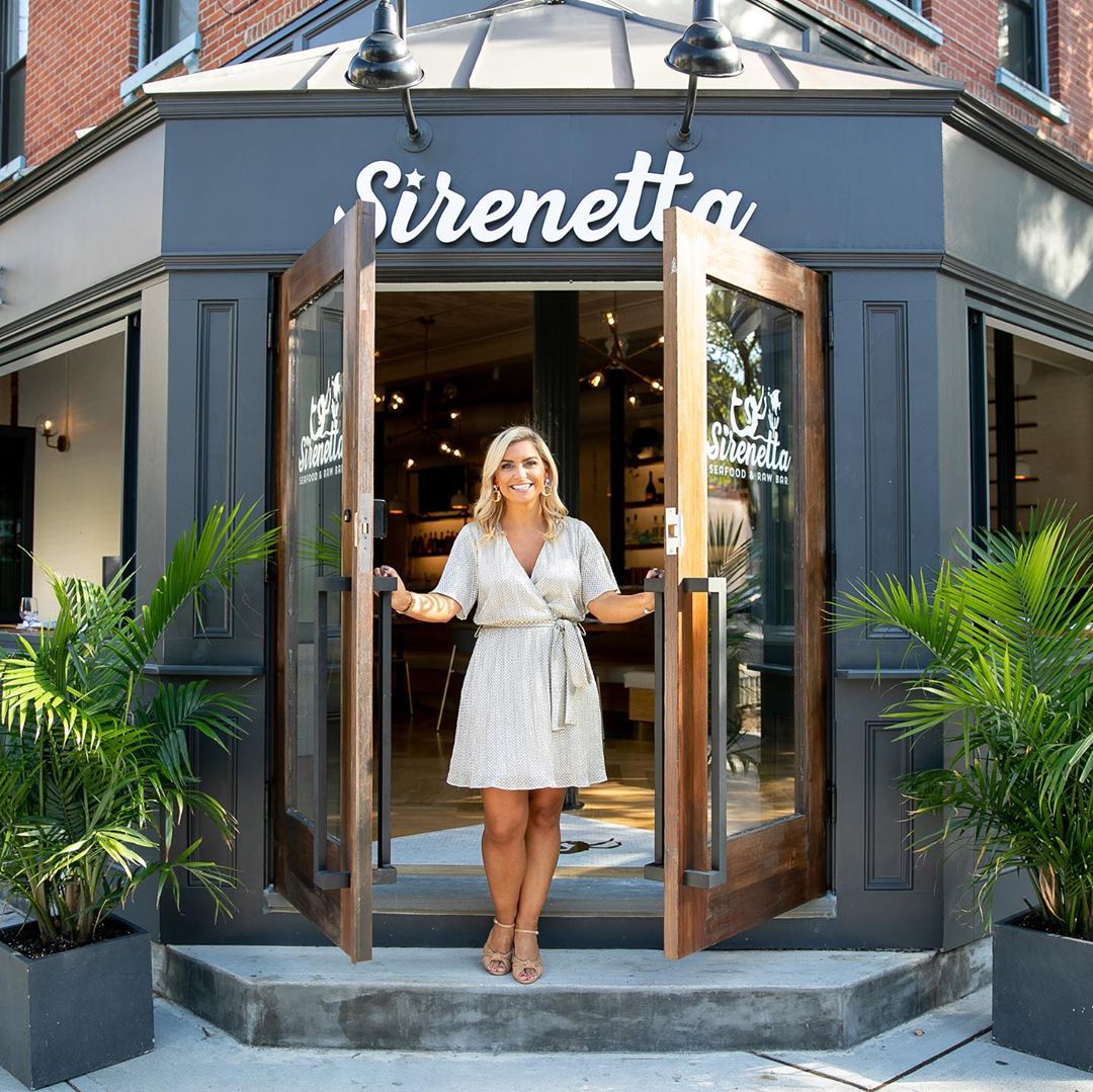 Restaurant Entrance